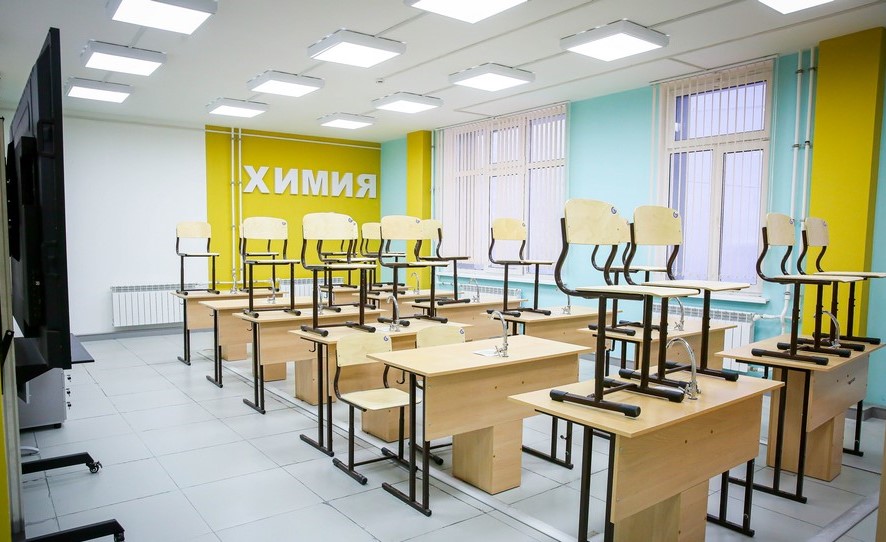 «Единая Россия»: В 2023 году по программе капремонта сдадут более 1,5 тысяч школ