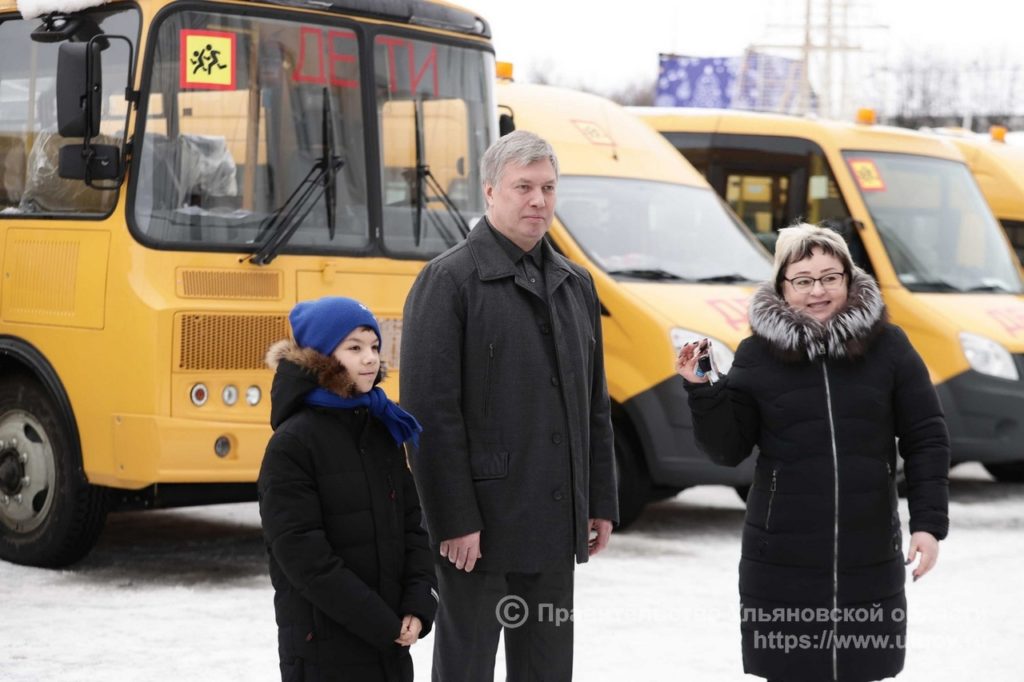 К Новому году — новые автобусы