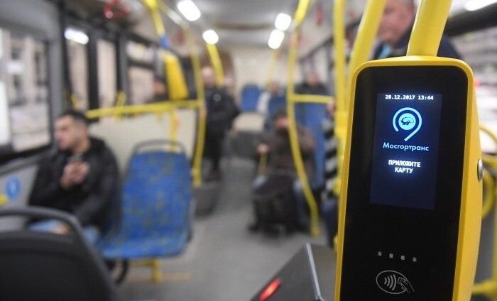 Правительство утвердило постановление о проведении эксперимента по использованию виртуальных социальных карт в общественном транспорте
