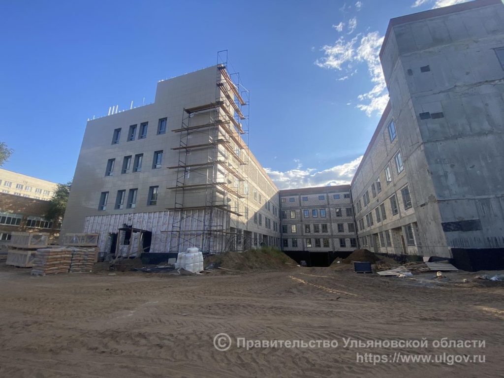 В Ульяновской области продолжается строительство детского инфекционного корпуса