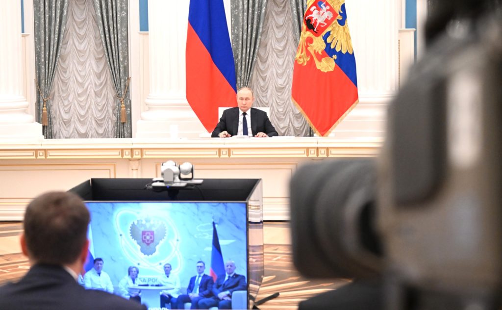 Совещание по вопросам социально-экономического развития новых регионов России
