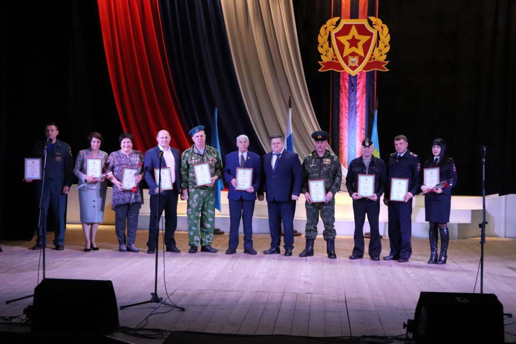 Нам завещаны память и слава