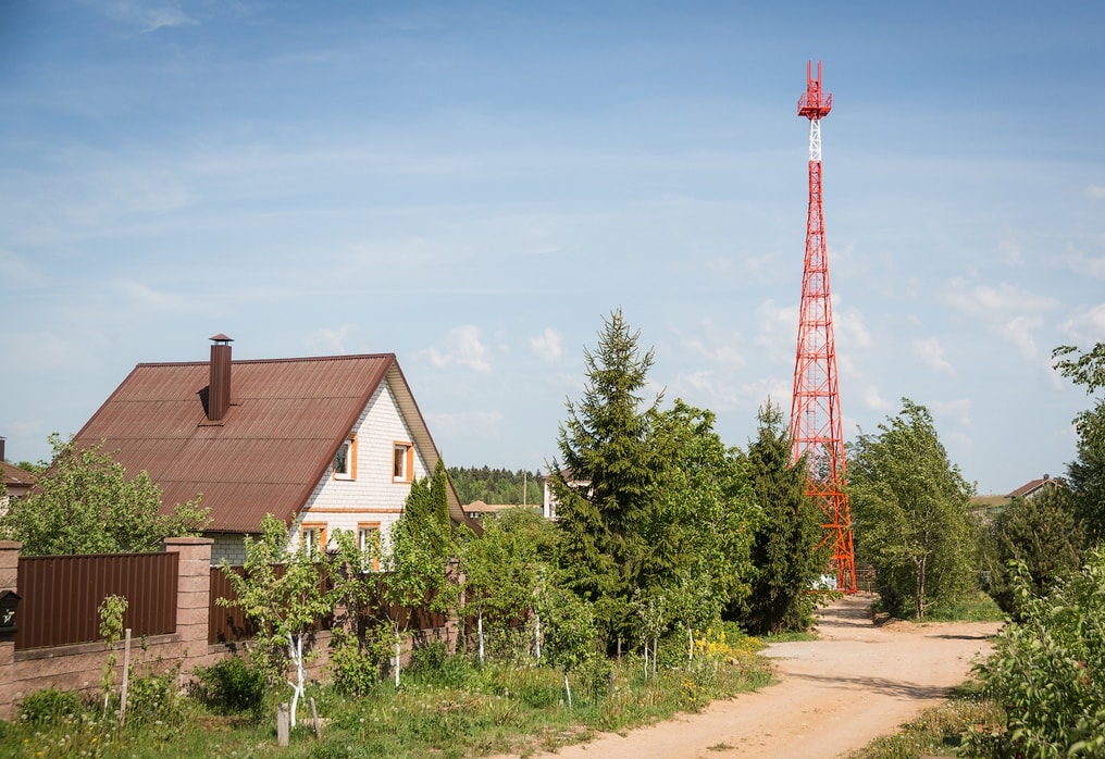 Жители Ульяновской области могут выбрать населённые пункты, где установят новые вышки сотовой связи в 2025 году