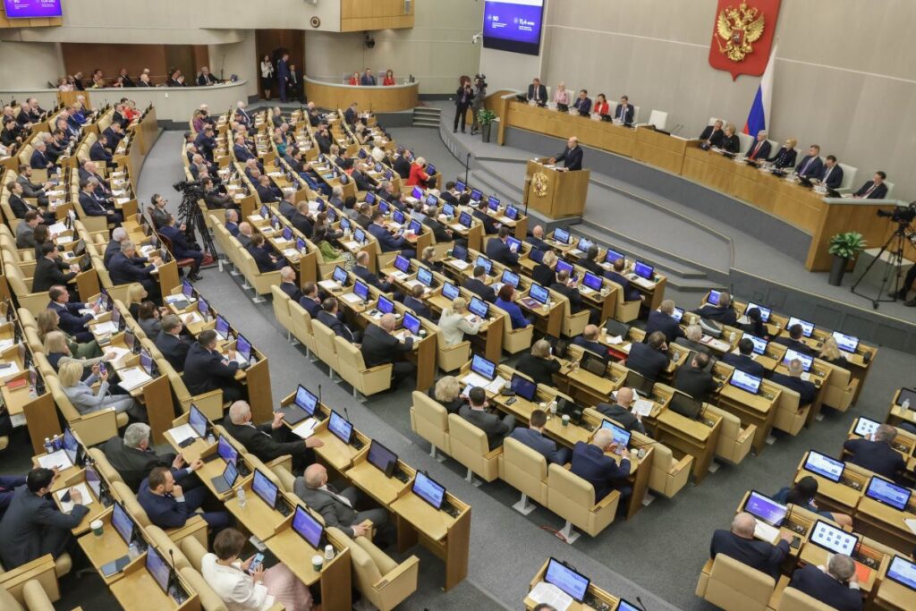 Михаил Мишустин поблагодарил «Единую Россию» за работу по повышению доступности лекарств