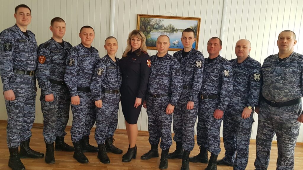 Служба дни и ночи