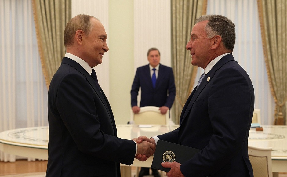 Встреча со спецпосланником Президента США Стивеном Уиткоффом