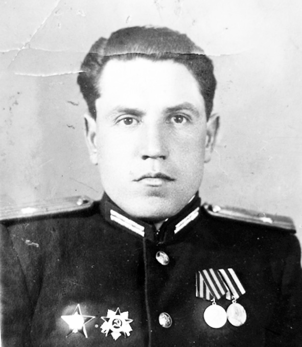 Жил – Родине служил