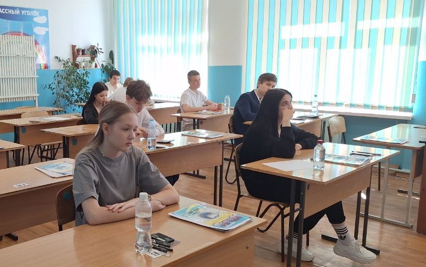 Более 50% девятиклассников Ульяновской области будут сдавать экзамены по естественно-научным предметам